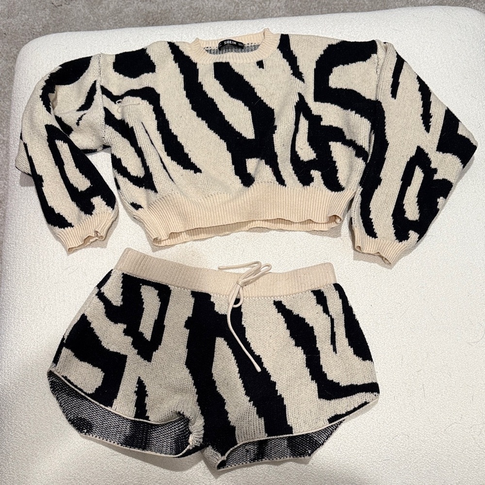 Black and Cream Knit Sweater and Shorts Set